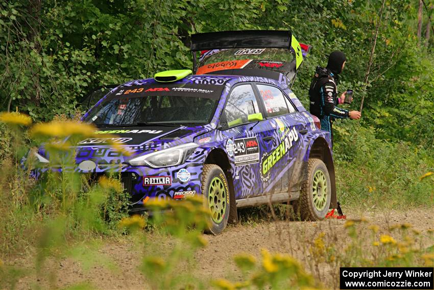 Patrick Gruszka / John Hall Hyundai i20 R5 was stalled by the side of the stage on SS11, Otterkill I.