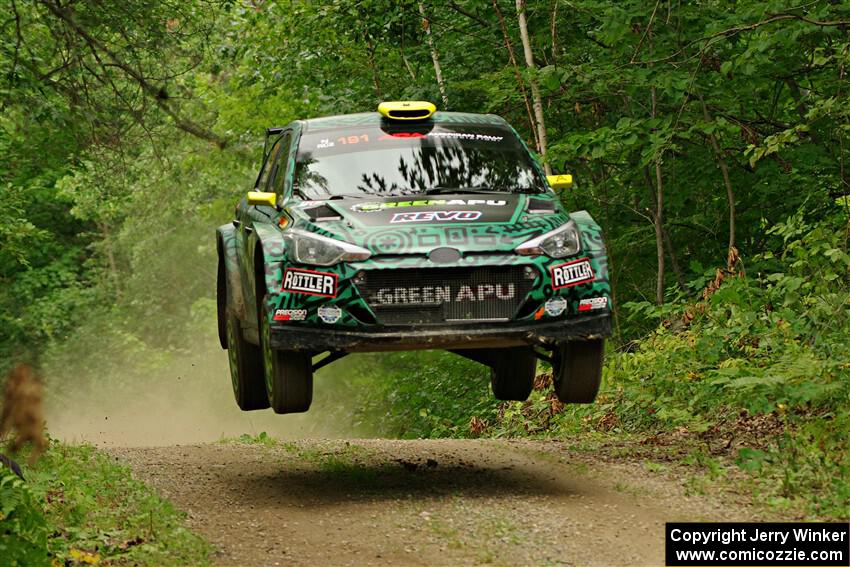 Alastair Scully / Stefan Trajkov Hyundai i20 R5 on SS15, Otterkill II.