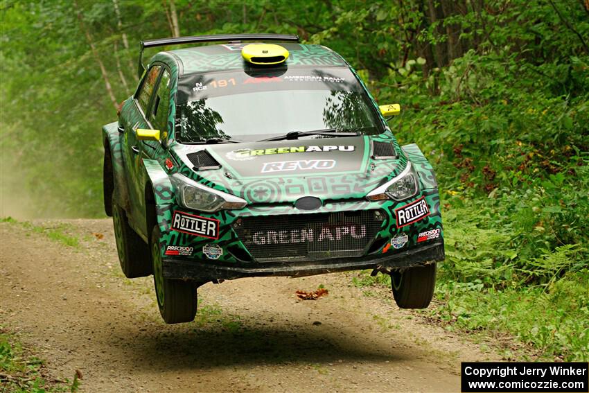 Alastair Scully / Stefan Trajkov Hyundai i20 R5 on SS15, Otterkill II.