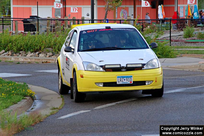 Drake Willis / Jacob Kohler Ford Focus ZX3 on SS20, Sanford Center.