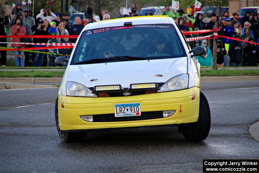 Drake Willis / Jacob Kohler Ford Focus ZX3 on SS20, Sanford Center.