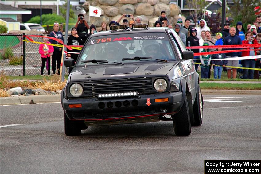 Andy Cowan / John Vinti VW Jetta VR6 on SS20, Sanford Center.