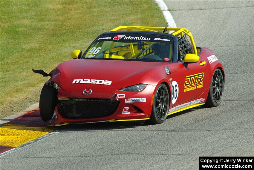 Jared Thomas' Mazda MX-5 Cup