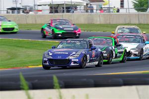 Aaron Jeansonne's and Maximilian Opalski's Mazda MX-5 Cups