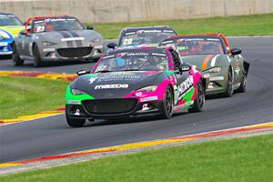 Selin Rollan's and Alex Bachoura's Mazda MX-5 Cups