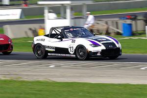 Robert Noaker's Mazda MX-5 Cup