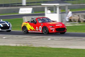 Farhan Siddiqi's Mazda MX-5 Cup