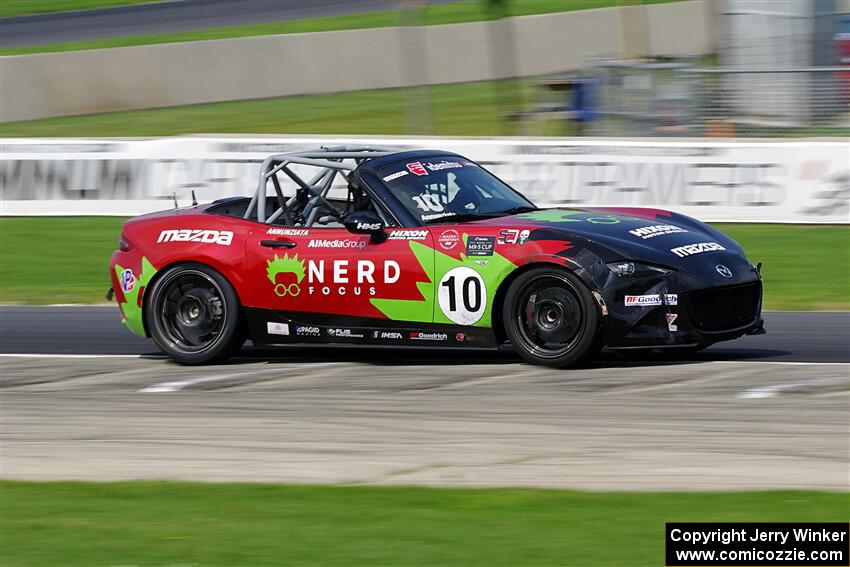 Thomas Annunziata's Mazda MX-5 Cup