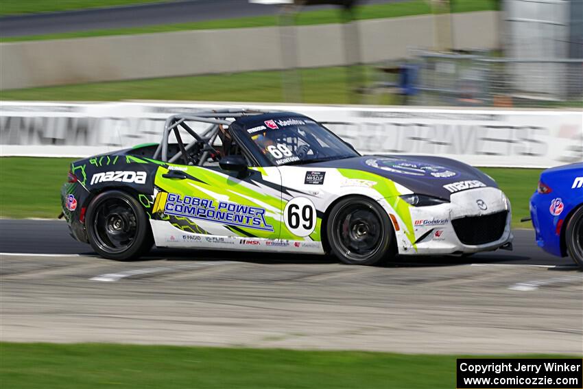 Anthony McIntosh's Mazda MX-5 Cup