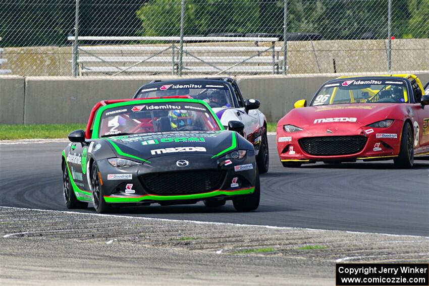 Maximilian Opalski's, Robert Noaker's and Jared Thomas' Mazda MX-5 Cups