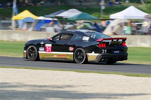 Reid Sweeney's Ford Mustang Dark Horse R