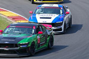 Maximilian Opalski's and Jeremy Fletcher's Ford Mustang Dark Horse Rs