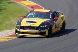 Gabe Tesch's Ford Mustang Dark Horse R