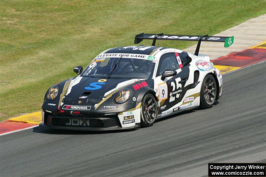 Zachary Vanier's Porsche GT3 Cup