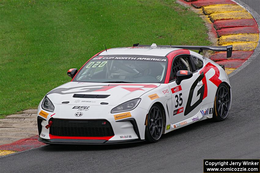 Yuki Sano's Toyota GR86