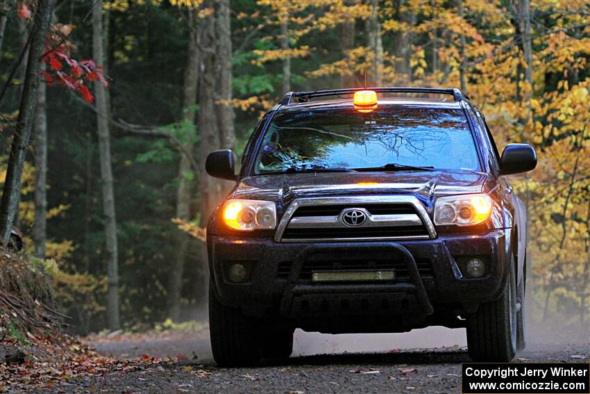 The '00' car, a Toyota 4Runner, on SS15, Mount Marquette.