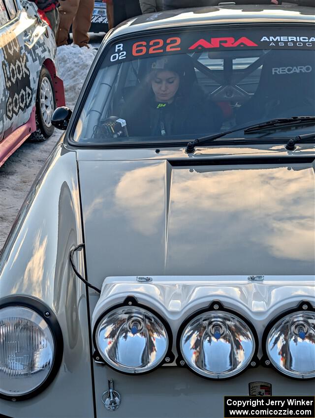 PXL_20260206_215612555