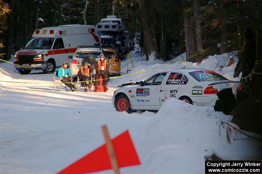 Steve Rowlands / Tessa Jordan BMW 330i recovers after spinning on SS15, Agren-Hunters II.