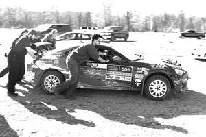 Santiago Iglesias / Cray Dumeah Subaru BRZ is pushed into service after losing the engine.