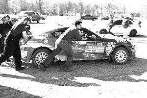 Santiago Iglesias / Cray Dumeah Subaru BRZ is pushed into service after losing the engine.