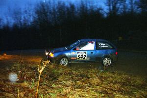 Dan Moore / John Hopponen Suzuki Swift GTi at the spectator corner on SS4, Blue Trail.