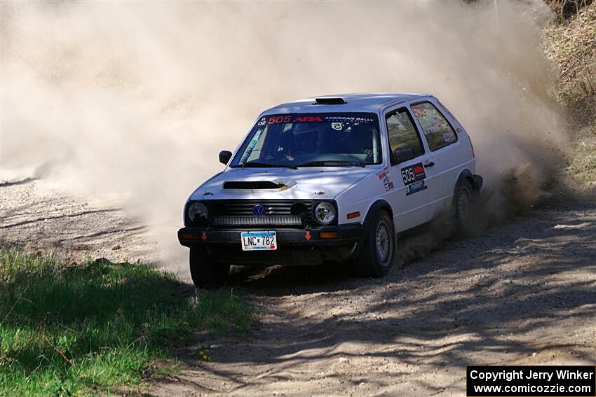 Josh Nykanen / Matt Nykanen VW GTI on SS4, Kabekona II.