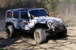 A Jeep Wrangler Rubicon sweeps SS4, Kabekona II.