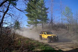 A Jeep Wrangler sweeps SS6, Kabekona III.
