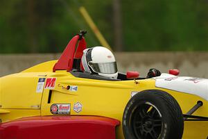John Janssen's Formula Continental Van Diemen RF02/Mazda
