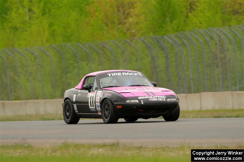 Sophie Jones' Spec Miata Mazda Miata