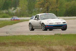 Tony Jones' Spec Miata Mazda Miata