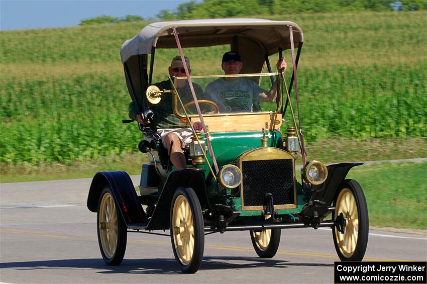 Winston Peterson's 1911 Maxwell