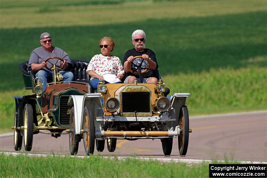 James Vasel's 1911 Brush Model E and Pat McDivitt's 1906 Ford Model F