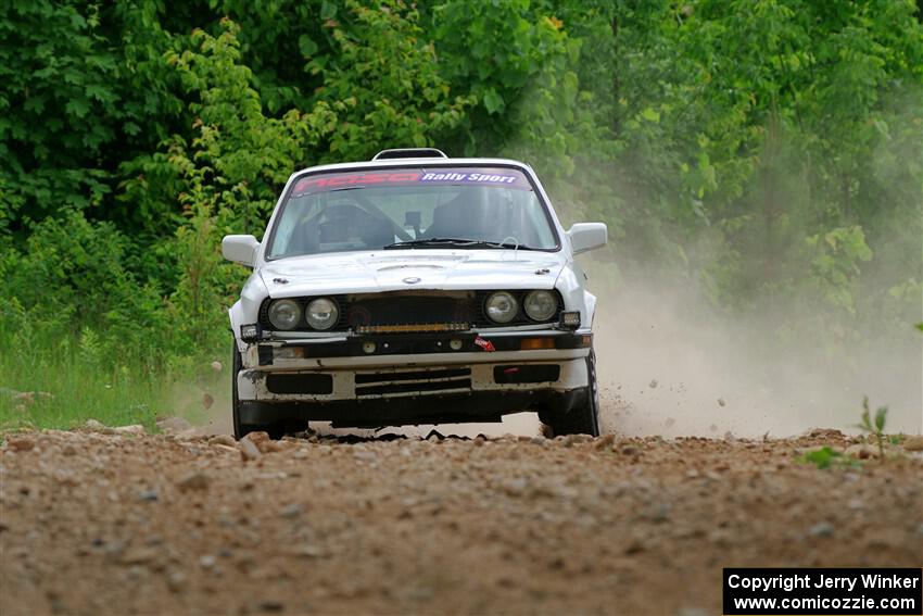 Elena Huizar / Julienne Ciacico BMW 325i on SS1, Camp 3 North.