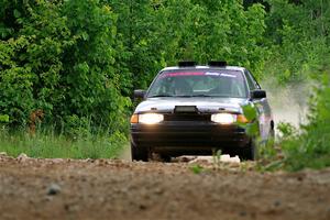 Joe Boburka / Elizabeth Unglenieks-Ploeg Ford Escort on SS1, Camp 3 North.