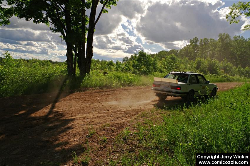 Elena Huizar / Julienne Ciacico BMW 325i on SS5, Chainsaw Junksin.