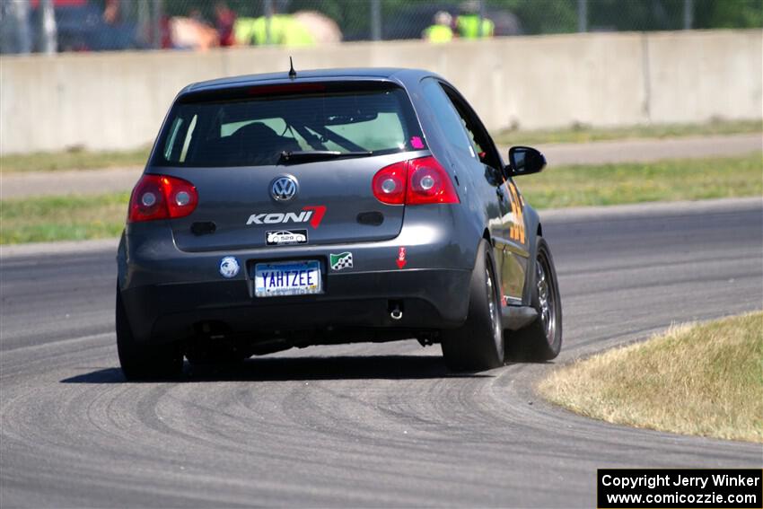 Aaron Stehly's T3 VW Golf R