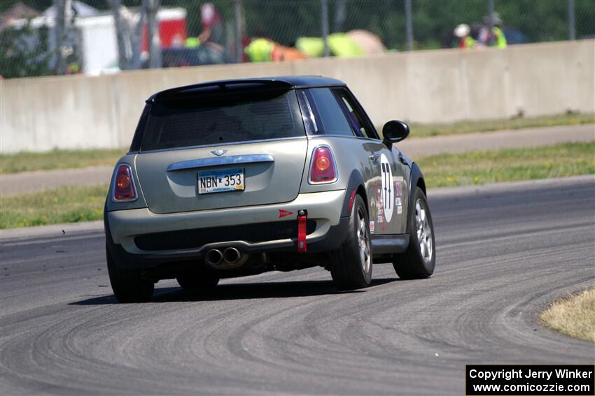 Dan Little's STU MINI Cooper S