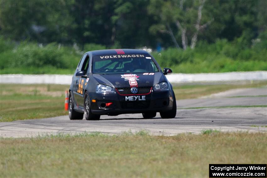 Aaron Stehly's T3 VW Golf R