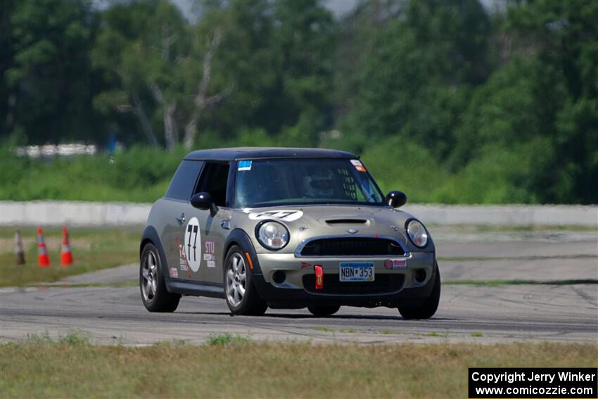 Dan Little's STU MINI Cooper S