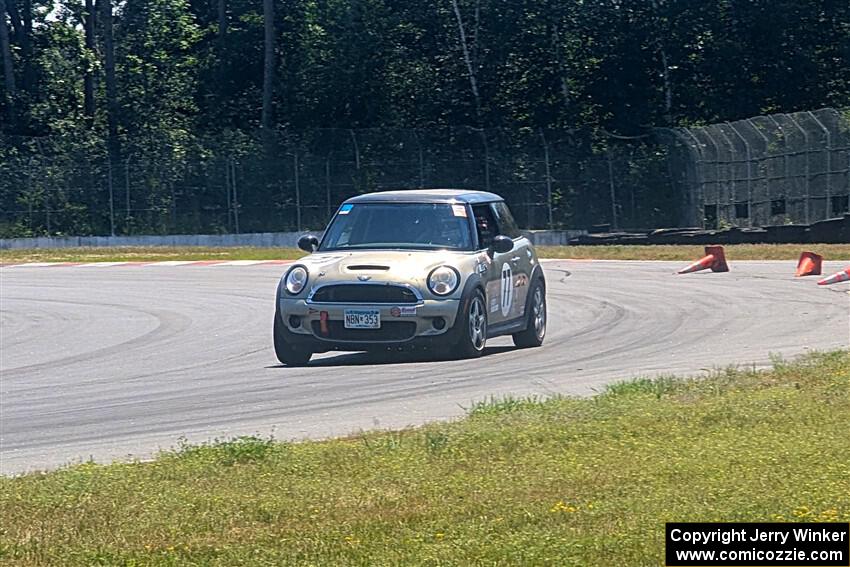 Dan Little's STU MINI Cooper S
