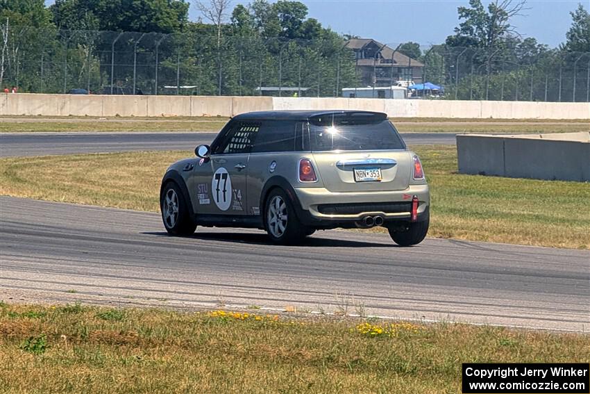Dan Little's STU MINI Cooper S