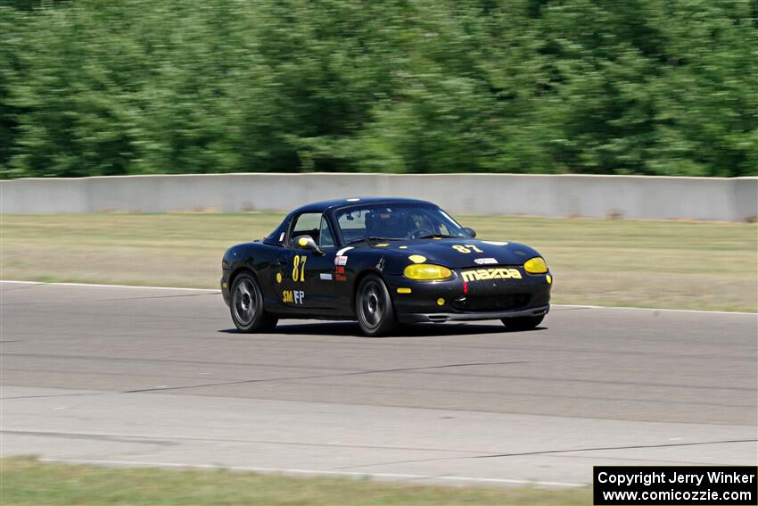 Mark Sargis' F Production Mazda Miata