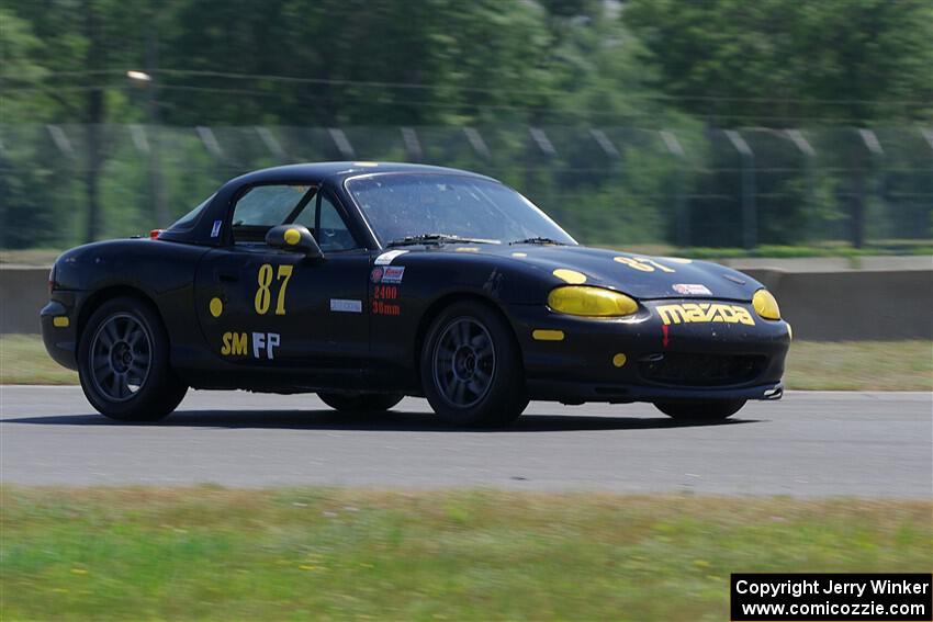Mark Sargis' F Production Mazda Miata