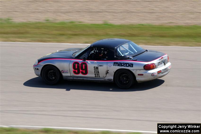 Jeremy Wilson's Spec Miata Mazda Miata