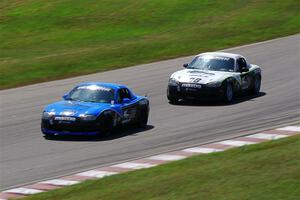 Kyle Greenhill's and Samantha Silver's Spec Miata Mazda Miatas