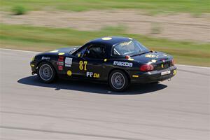 George Ellis' Spec Miata Mazda Miata