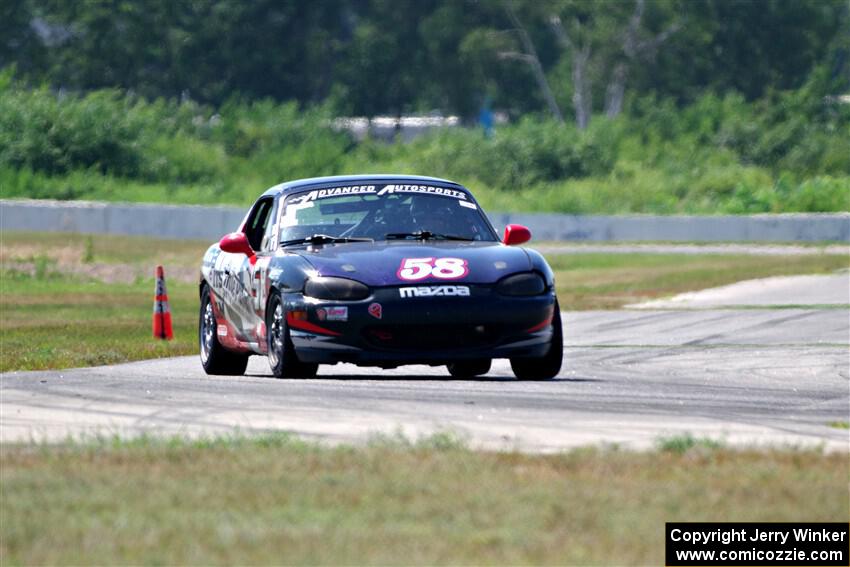 Austin Pearce's Spec Miata Mazda Miata