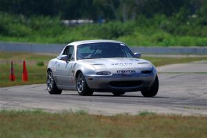 Tony Jones' Spec Miata Mazda Miata