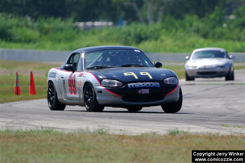 Jeremy Wilson's Spec Miata Mazda Miata